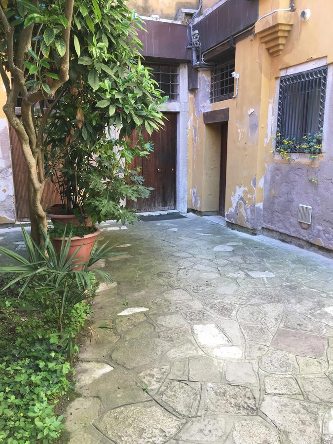 Appartamento Carbona Sconta Венеция Экстерьер фото